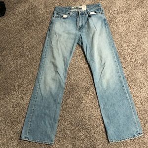 NWOT MENS STANDARD FIT GAP JEANS 31x32